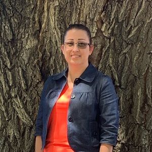 Meet your Posher, Araceli